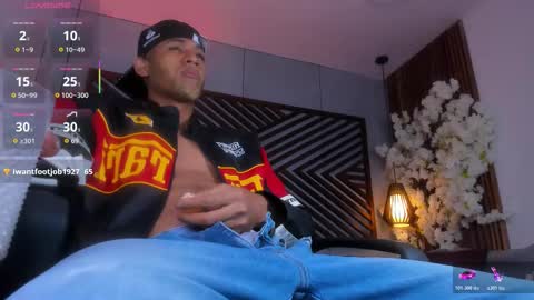 bento_fox online show from October 23, 4:49 am