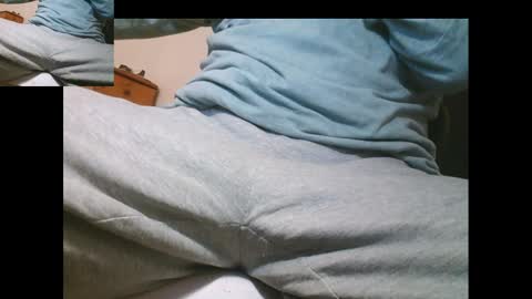 Snapshot of bernardo1968 chatting on January 1, 3:03 pm bernardo1968 online show from January 1, 3:03 pm