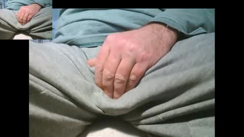 Snapshot of bernardo1968 chatting on January 2, 12:24 pm bernardo1968 online show from January 2, 12:24 pm