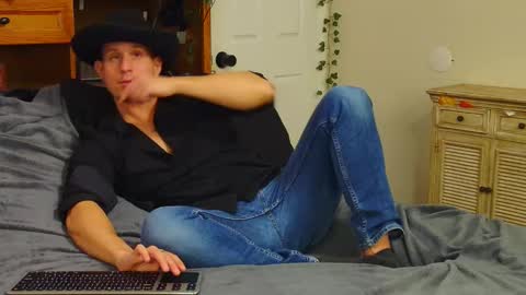 twitter zack1fisher online show from February 6, 12:29 am