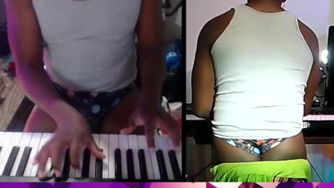 BicepsandFrot online show from November 10, 4:06 am