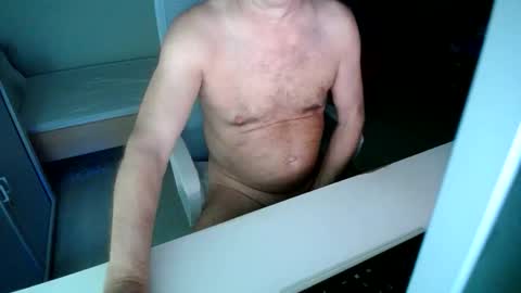 bien_77 online show from December 17, 5:14 am