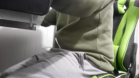 big_balls_big_load online show from September 16, 1:01 pm