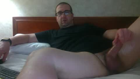 Snapshot of big_d519 chatting on March 4, 1:01 am big_d519 online show from March 4, 1:01 am