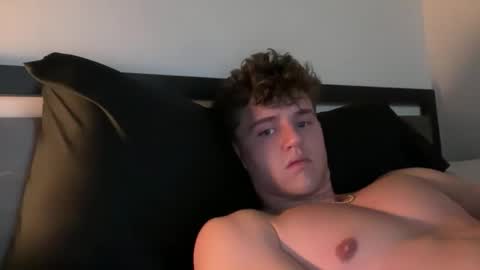 bigbootyburger1 online show from April 5, 4:42 am