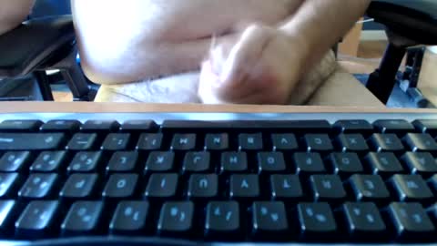bigcock4u2cme online show from July 24, 12:23 pm