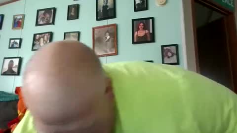 Tiny online show from March 5, 4:02 pm