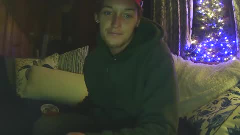 Snapshot of bigdaddycumz chatting on December 25, 12:16 am Bigdaddycumz online show from December 25, 12:16 am