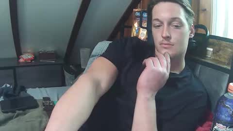 Snapshot of bigdaddycumz chatting on October 30, 9:05 pm Bigdaddycumz online show from October 30, 9:05 pm