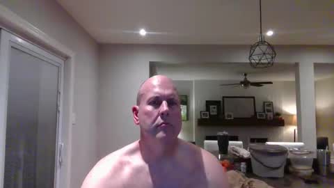 Snapshot of bigdave10005 chatting on October 23, 12:14 am bigdave10005 online show from October 23, 12:14 am