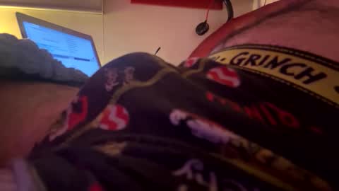 bigdick00777777 online show from November 15, 4:36 am