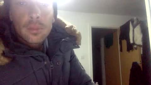 bigdickdangles472924 online show from November 15, 6:10 pm