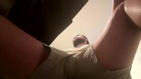 biggerthanasnicker online show from November 17, 6:05 am