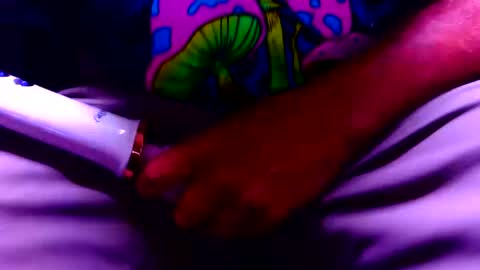 Snapshot of bigjack228787 chatting on September 21, 1:33 pm bigjack228787 online show from September 21, 1:33 pm