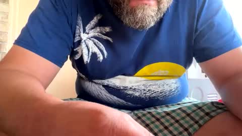 bigjohnson6923 online show from June 11, 12:14 pm