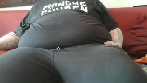 bigmac_xs online show from March 2, 11:19 am