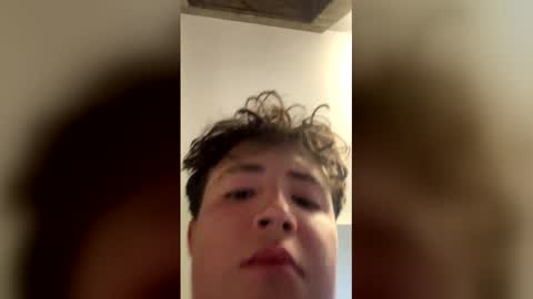 bigmarz19 online show from December 22, 5:48 am