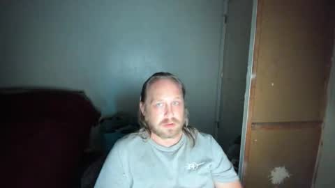 bigmike20129020 online show from June 10, 6:48 am