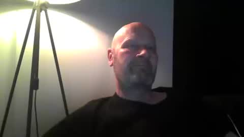 Snapshot of bigmike3339 chatting on March 10, 6:56 pm bigmike3339 online show from March 10, 6:56 pm