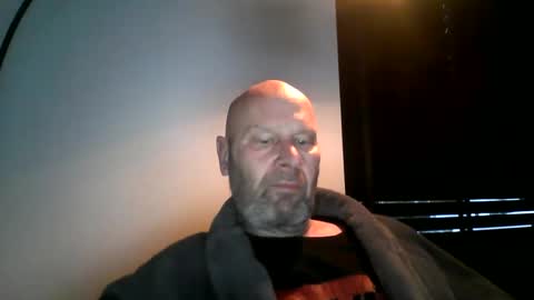 Snapshot of bigmike3339 chatting on January 29, 7:36 am bigmike3339 online show from January 29, 7:36 am