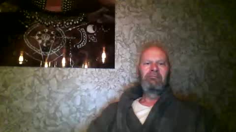 Snapshot of bigmike3339 chatting on December 7, 5:48 am bigmike3339 online show from December 7, 5:48 am