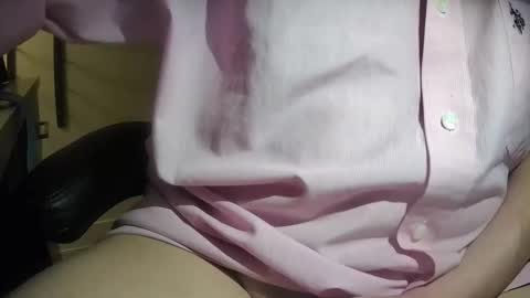 bigsexshark1 online show from October 28, 5:43 am