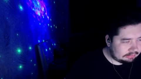 Yeti online show from November 11, 3:50 pm