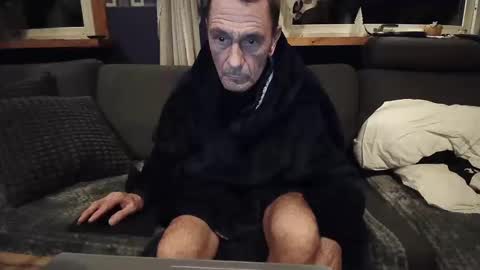 bigswe1 online show from March 4, 1:55 am