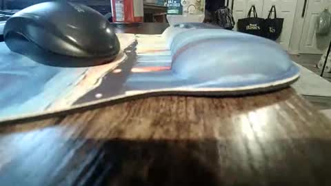 bigwillie6979 online show from April 6, 3:25 am