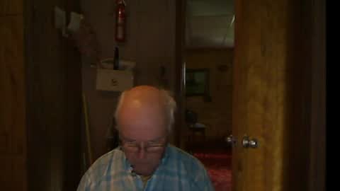 bill_25061 online show from June 15, 5:38 pm