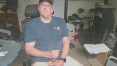 billp750876 online show from May 22, 9:20 pm