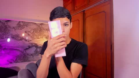 Sam online show from April 10, 12:01 pm