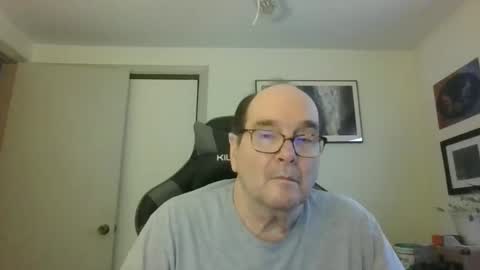 Snapshot of bink195234 chatting on January 11, 6:54 pm Bink195234 online show from January 11, 6:54 pm