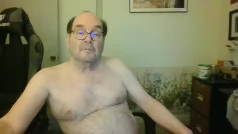 Snapshot of bink195234 chatting on March 8, 11:18 pm Bink195234 online show from March 8, 11:18 pm