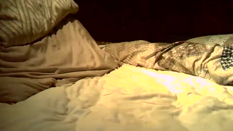 birdyboy795 online show from October 25, 2:35 am