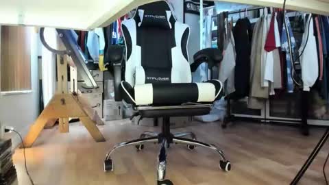 bisexualjay online show from February 19, 2:46 pm