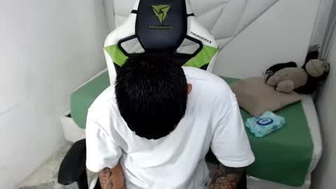 Black diamondd  online show from January 31, 7:45 pm