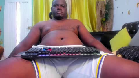 Snapshot of black_monster_bigcock27 chatting on February 15, 6:33 pm tommy online show from February 15, 6:33 pm