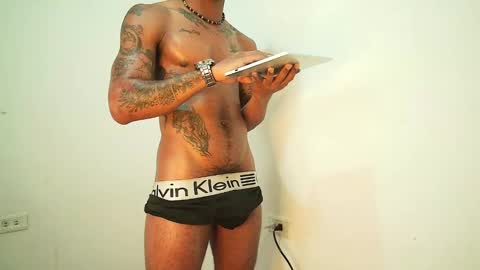 black_tentationx online show from January 29, 7:11 pm