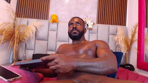 Black Emperador online show from November 6, 1:41 am