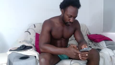 Twtter 1MikeBeckford            Onlyfns beckfordmike online show from February 8, 12:32 pm