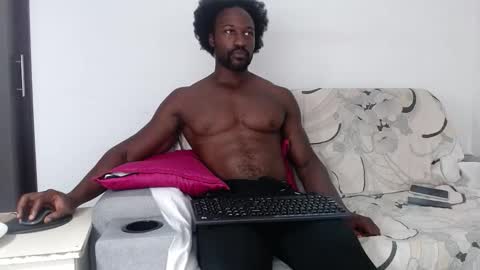 Twtter 1MikeBeckford            Onlyfns beckfordmike online show from February 24, 3:24 pm