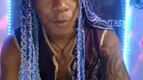 i am D.L online show from January 25, 6:35 pm