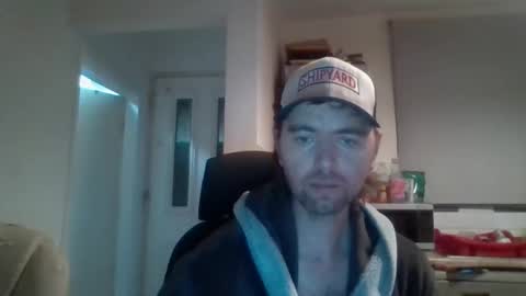 blackvswhite2022 online show from October 12, 3:11 am