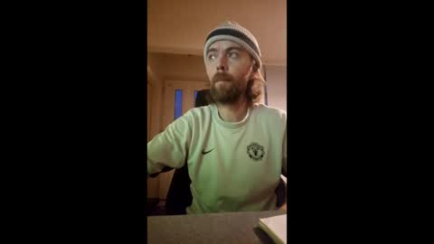 Mikey online show from December 22, 7:38 am