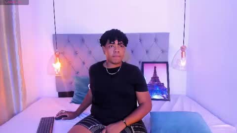 blaise_bailey13 online show from July 8, 5:33 am