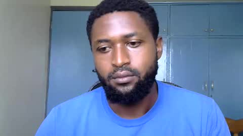 blakmoufaka online show from April 2, 5:05 am