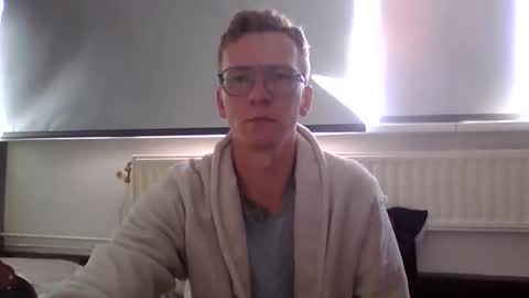 Apollo online show from April 19, 7:30 am