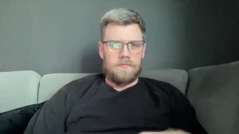 Thomas online show from February 9, 3:12 pm