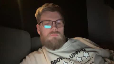 Thomas online show from February 15, 8:01 pm